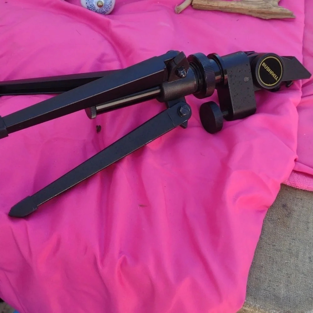 Bushnell Tripod